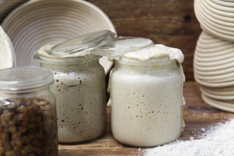 Sauerteigansatz Herstellen Homebaking Blog