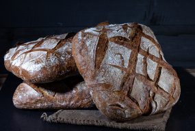 Französisches Landbrot mit 2-Stufen Weizensauer