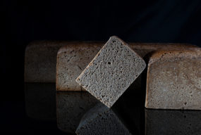 Roggenbrot im Dampfbackkasten